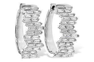 C199-32529: EARR .70 TW BAGUETTE DIAS